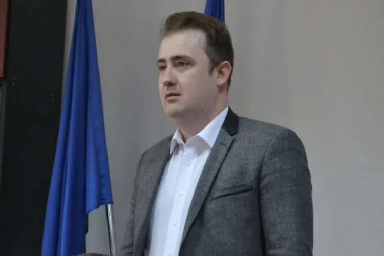 Procurorii clujeni au reținut un avocat care ar fi vândut 41 de apartamente către 263 de persoane. Unele apartamente aveau chiar șapte sau opt cumpărători!