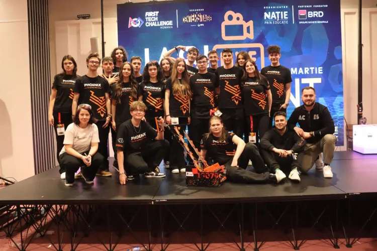 Echipa de Robotică a unui liceu de top din Cluj, calificată la o prestigioasă competiție din SUA, are nevoie de sprijin pentru a merge la concurs 