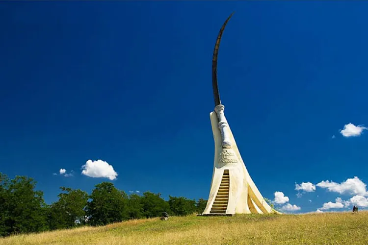 FOTO. Destinația Anului 2024 - Cetățile Dacice din vestul Transilvaniei sunt cele mai vizitate obiective din România!