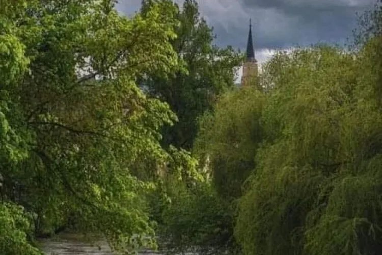 Alertă hidrologică: COD GALBEN de inundații în arealul Someș-Tisa