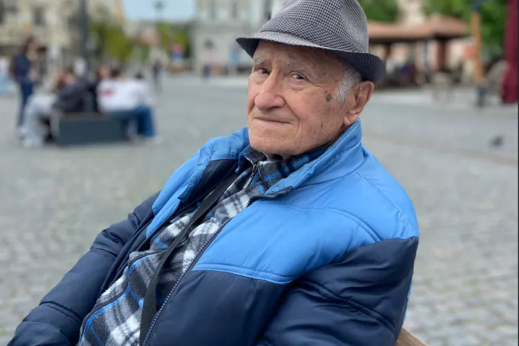 Oameni de lângă noi: Povestea unui asistent medical căruia medicii nu i-au mai dat nicio șansă la viață, dar care are acum 91 de ani-FOTO