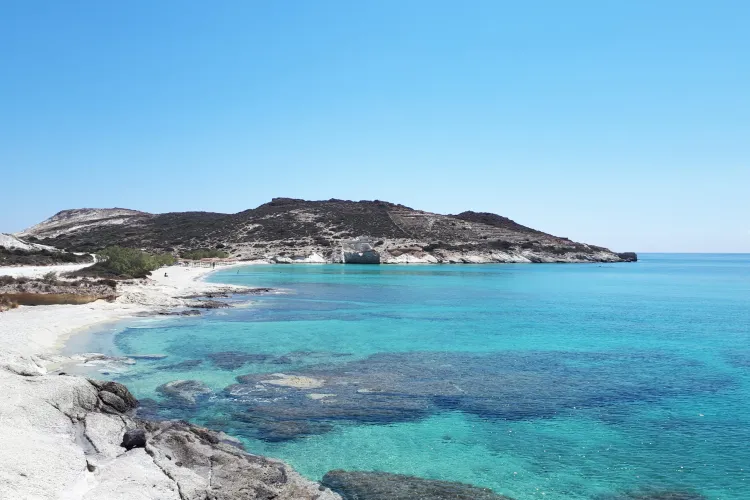 Plaja cu cea mai curată apă din lume! Destinația este printre preferatele românilor când vine vorba de vacanța de vară