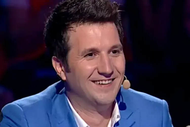 Andi Moisescu: Zâmbetul de la televizor care ascunde o durere profundă/ Citește povestea tragică ce i-a marcat copilăria