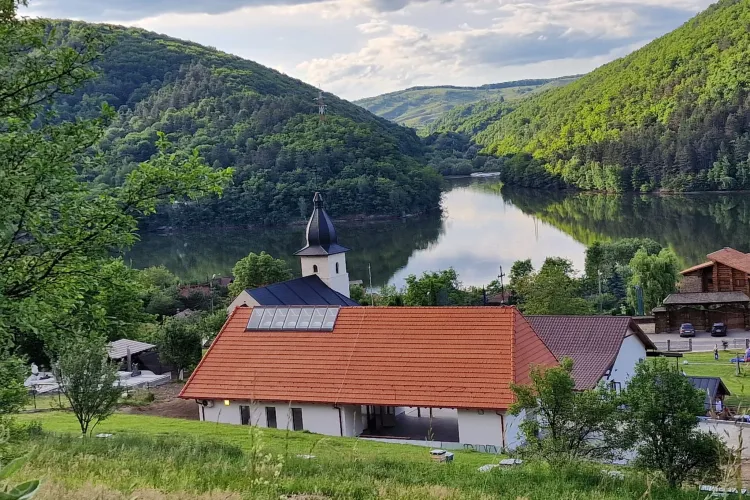 „Felicitări arhitectului. Așa DA!”. Arhitectul-șef al Clujului laudă o nouă construcție dintr-o localitate clujeană - FOTO