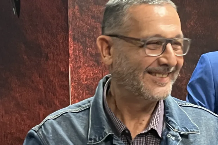 A murit jurnalistul Victor Lungu, redactor șef al Ziar de Cluj. Colegii i-au transmis un ultim mesaj: ”Mulțumim pentru veselia ta de etern copchil”