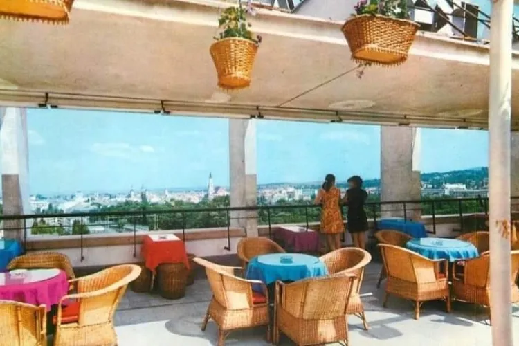 Recunoașteți locația? Era terasa cu una dintre cele mai frumoase panorame ale Clujului în anii  '70- FOTO