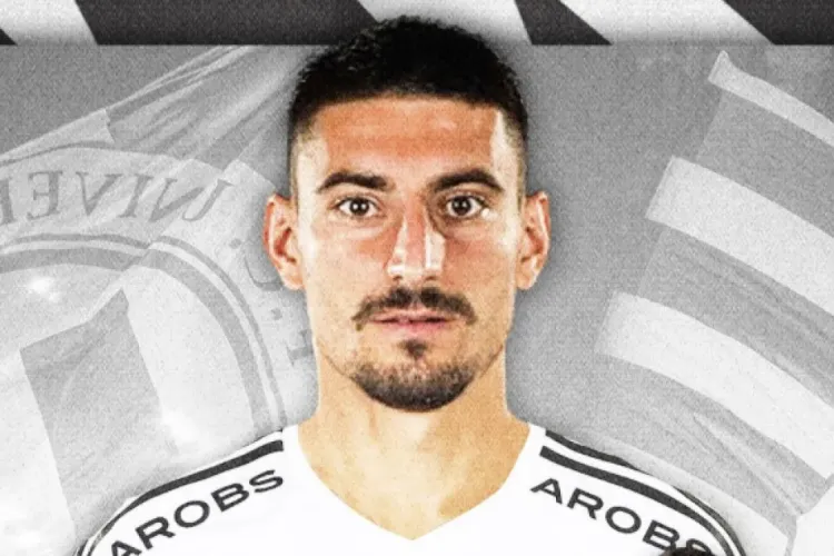 La șase zile de la despărțirea de Rapid, Iulian Cristea, prezentat oficial de Universitatea Cluj