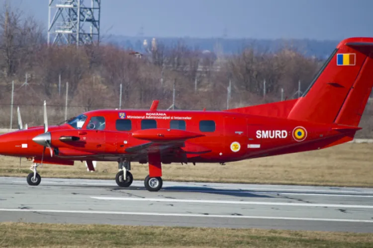 O fetiță în vârstă de doar două zile, adusă de urgență, în 50 de minute, cu avionul SMURD, la Institutul Inimii din Cluj. Starea ei e critică