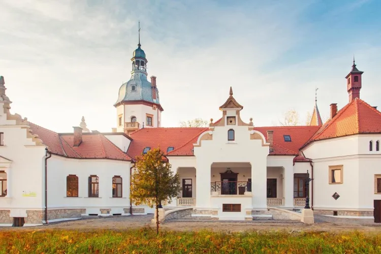 FOTO. Giuvaerul din inima Ardealului: E un loc de poveste unde în urmă cu peste 200 de ani se ţineau baluri fastuoase!