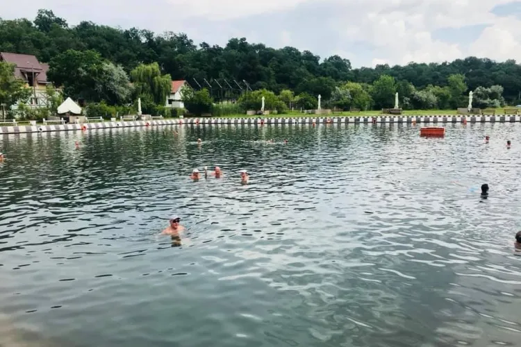 Știai că la nici măcar o oră de Cluj se află o microstațiune balneară ce datează din 1834? Locul atrage anual mii de turiști de peste tot! - FOTO 