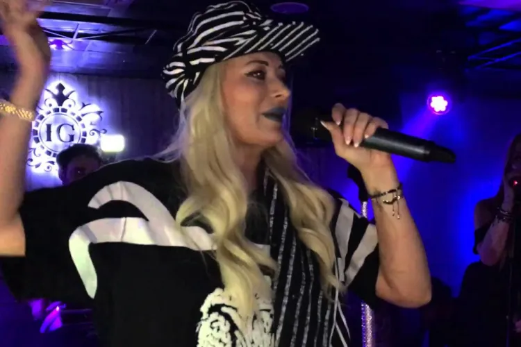 Delia, nemulțumită de hotelul la care s-a cazat la Cluj: „În viața mea nu mai aleg! N-am dormit toată noaptea”- VIDEO 