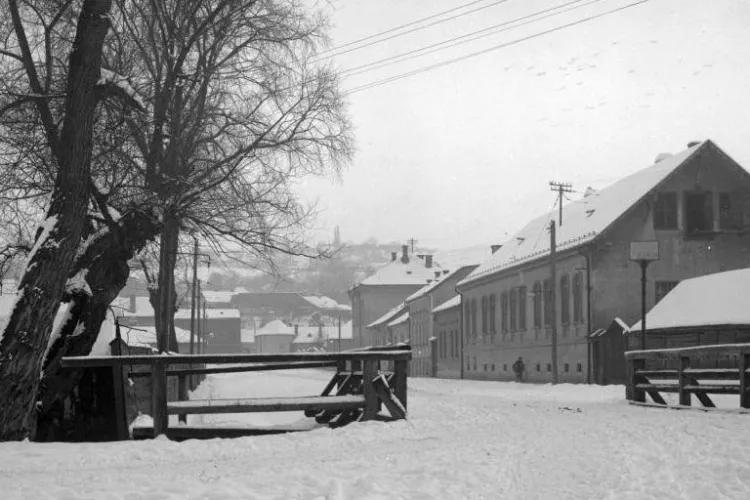 Recunoașteți această stradă din Cluj? Poza este veche de un secol: ,,Clădirea din imagine exista încă” - FOTO