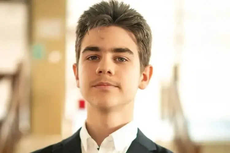 Admis la orice liceu din România fără a mai susține Evaluarea Națională. Performanța incredibilă reușită de un elev din Ardeal