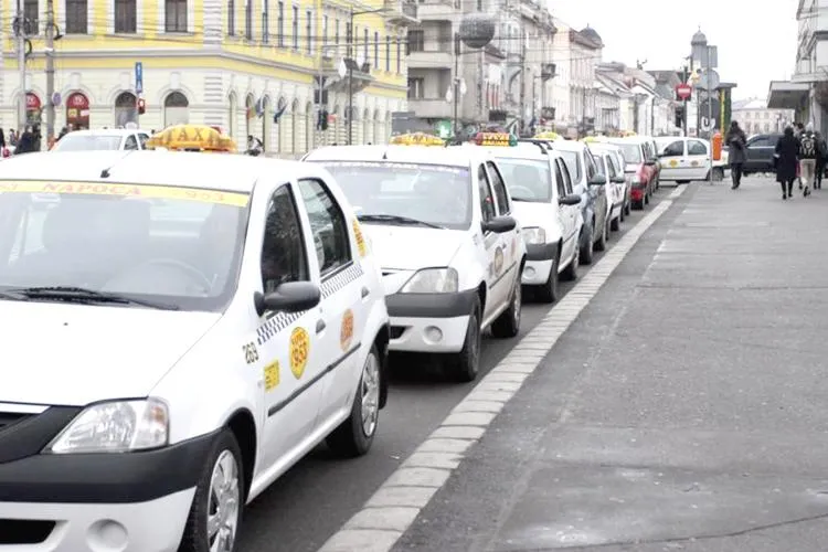 Așa DA! Clujenii, clienți cinstiți. Nu a reușit să plătească cursa și l-a căutat direct pe taximetrist: „Frumos din partea ta”