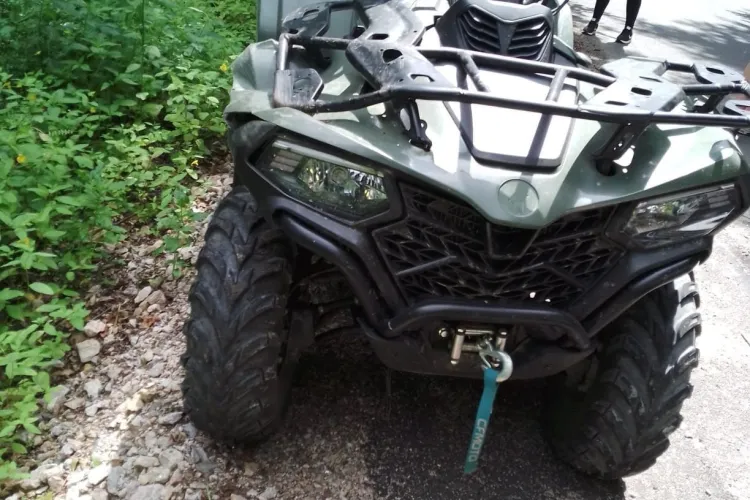 Distracție cu ATV-ul încheiată cu un accident în Cluj! Un bărbat a fost transportat la spital - FOTO