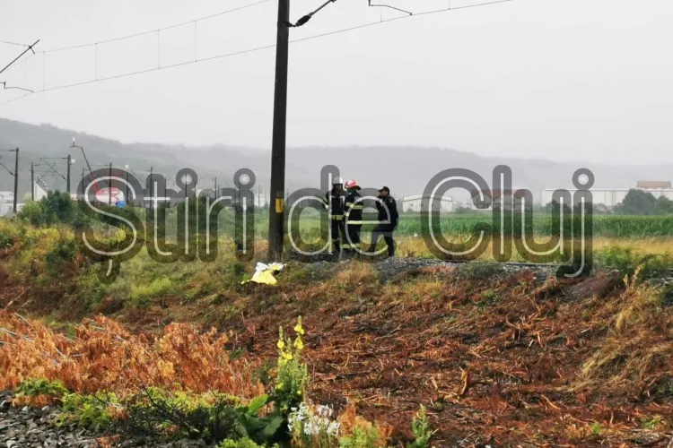 VIDEO. Imagini exclusive cu accidentul feroviar din Cluj! Un bărbat a murit după ce a fost lovit de tren. Medicii nu au mai putut face nimic