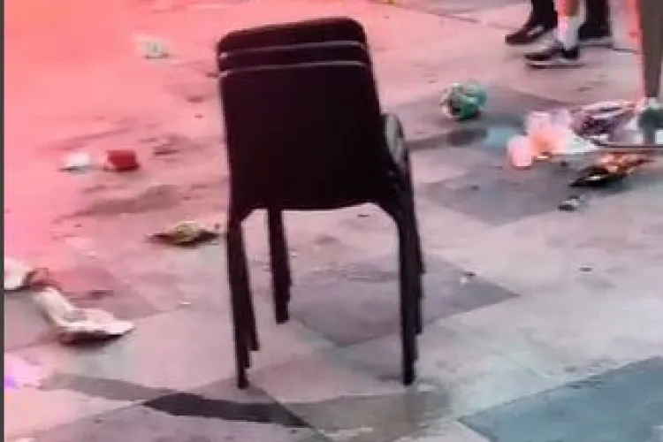 În ce hal au lăsat clujenii terasa de la mall pe care s-a proiectat meciul cu Slovacia! Putem mai bine data viitoare? VIDEO