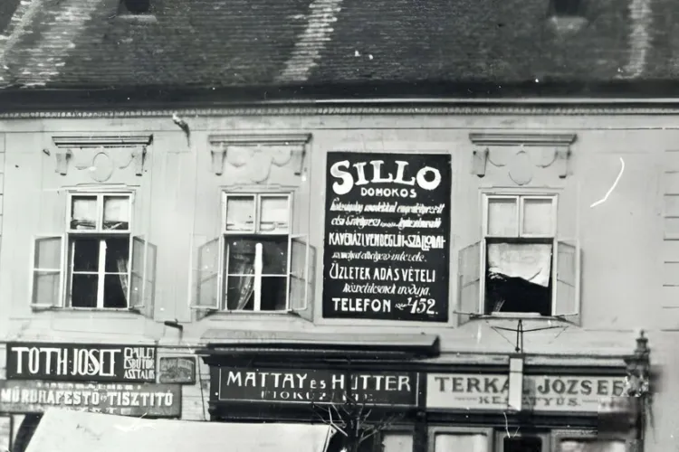 Cum arăta centrul Clujului acum 120 de ani! O fotografie rară dezvăluie ce afaceri prospere erau în centrul Clujului acum mai bine de un secol!  