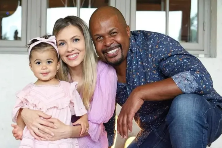 Se vinde casa pe plajă a unor cunoscute vedete TV! Cum arată și ce locație superbă are locuința lui Cabral și al Andreei Ibaka- FOTO  