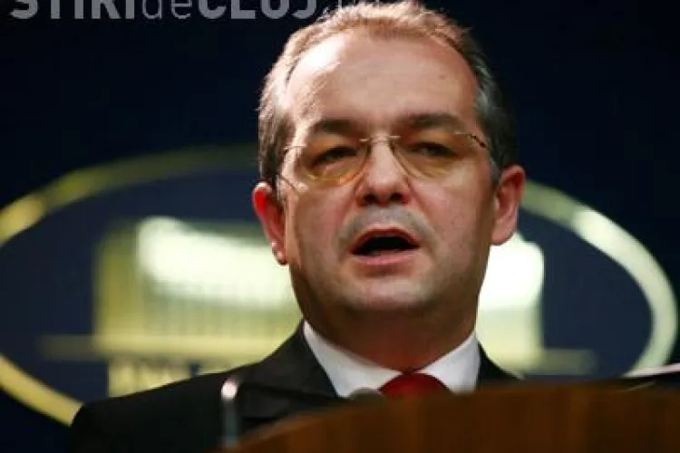 Emil Boc a castigat cu  7000 de lei mai putin in 2010 decat in 2009. Dar a reusit sa economiseasca in ultimele 6 luni 15 mii de lei!