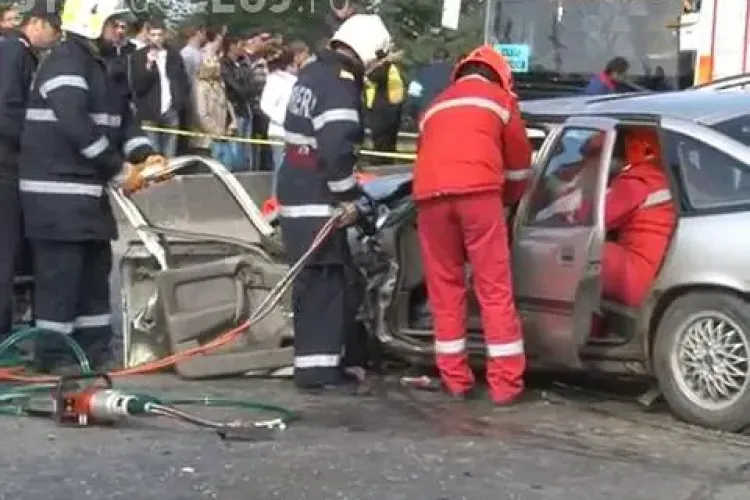 Accident la intrare in Gherla! 9 persoane au fost ranite, iar doua sunt in stare critica VIDEO
