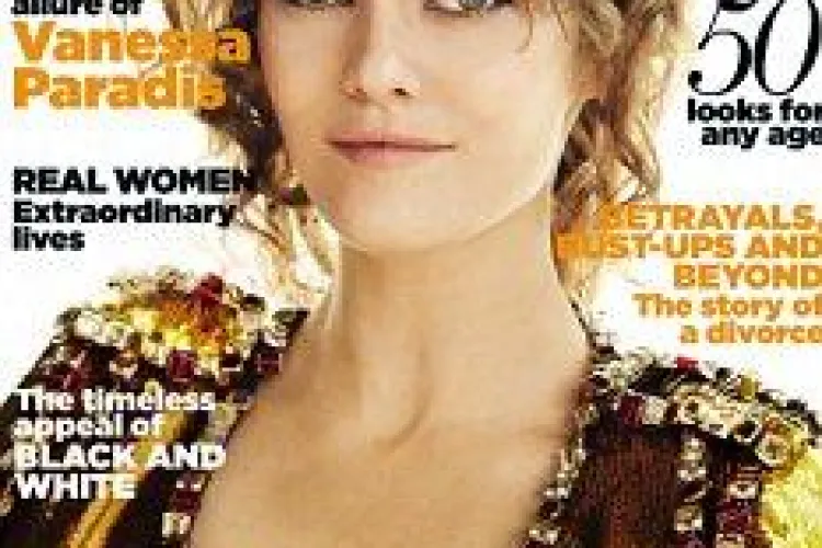 Vezi cat de sexy este Vanessa Paradis la 38 de ani - FOTO