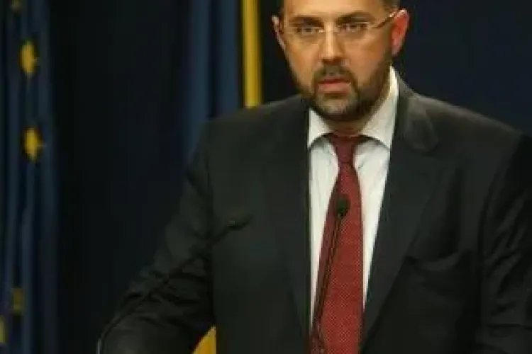 Ministrul Culturii, Kelemen Hunor, cere Primariei Cluj sa indeparteze inscriptia lui Nicolae Iorga de pe statuia lui Matei Corvin