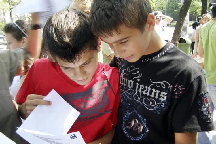 In judetul Cluj, numarul locurilor la admiterea in liceu, in clasa a IX-a, e cu 200 mai mare decat cel al elevilor de clasa a VIII-a