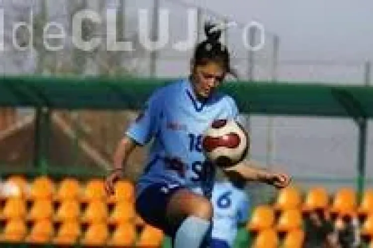 Fotbalistele de la Olimpia Cluj au primit medaliile de campioane ale Romaniei