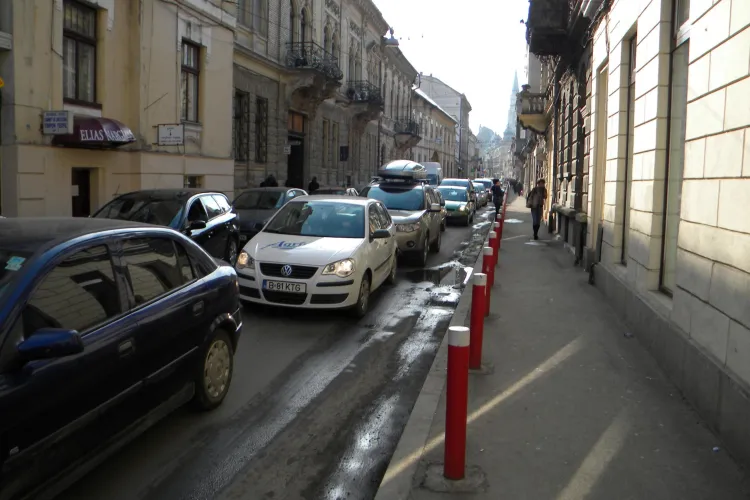 Taxa de poluare va fi redusa cu pana la 30%, dar nu si pentru masinile cu motor Euro 5