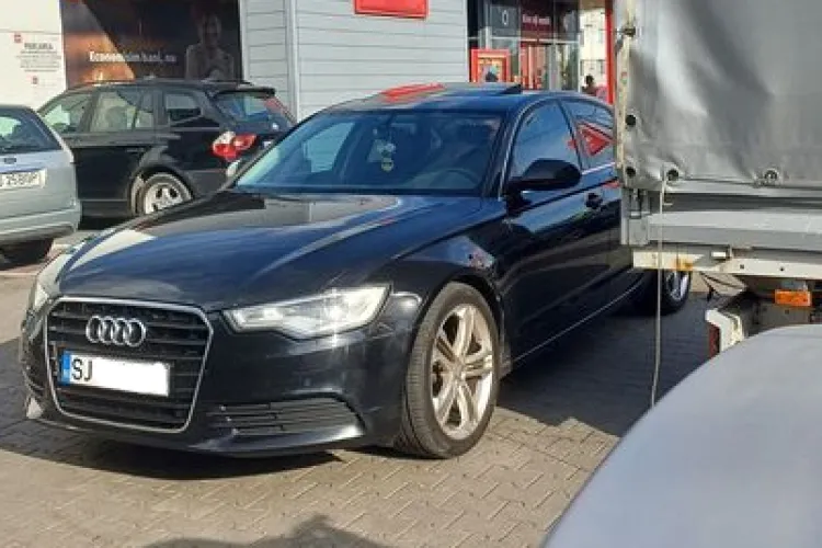 Performanță reușită de un sălăjean în parcarea unui supermarket din Cluj! A încurcat 4 șoferi dintr-un foc: ,,Proastă creștere”  - FOTO 