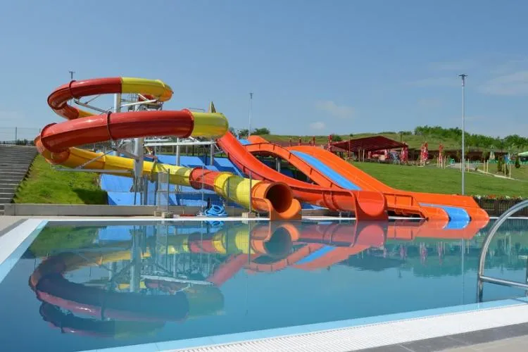 Harta celor mai bine cotate ștranduri și aquapark-uri publice din România. Un ștrand din Cluj, în topul național 