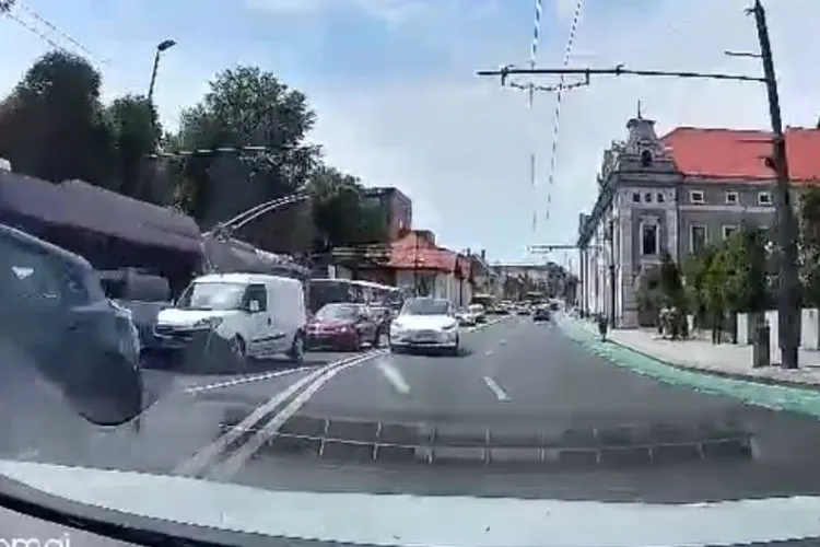 Nu faceți asta nici dacă aveți TESLA. Pentru câțiva metri nu merită să ajungeți la spital!