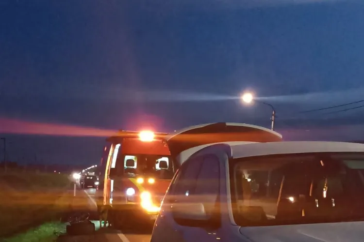 Mai multe mașini au rămas cu anvelopele tăiate pe un drum din Cluj: ,,Încercați pe cât posibil sa folosiți doar banda 2 când treceți pe acolo”