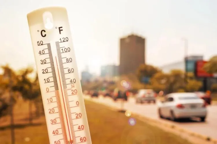 Restricții pe drumurile din Cluj, din cauza temperaturilor extreme! Cine nu poate circula pe șosele în perioada caniculei 