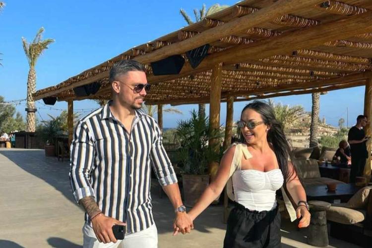 Din ce face bani Adi Rus, soțul Vlăduței Lupău? Fostul portar de la CFR Cluj  s-a lansat în afaceri după ce s-a retras din fotbal