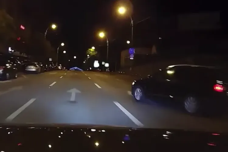 La un pas de tragedie pe o stradă din Cluj-Napoca: ,,Ești mai benefic ca pieton” - VIDEO