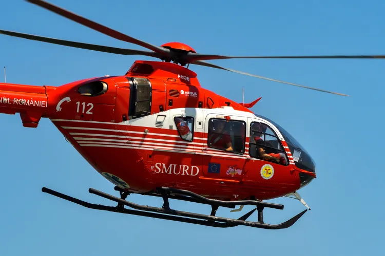 Minor din Ardeal, transportat de urgență la spital după ce s-a electrocutat. Băiatul ar fi umblat la tabloul electric