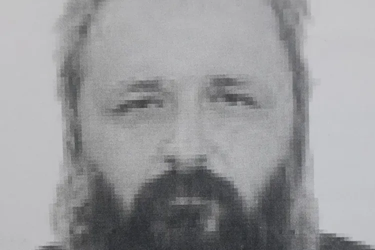 Un clujean de 49 de ani este căutat de polițiști și de familie. A plecat de acasă în cămașă de pijama/ UPDATE: A fost găsit- FOTO