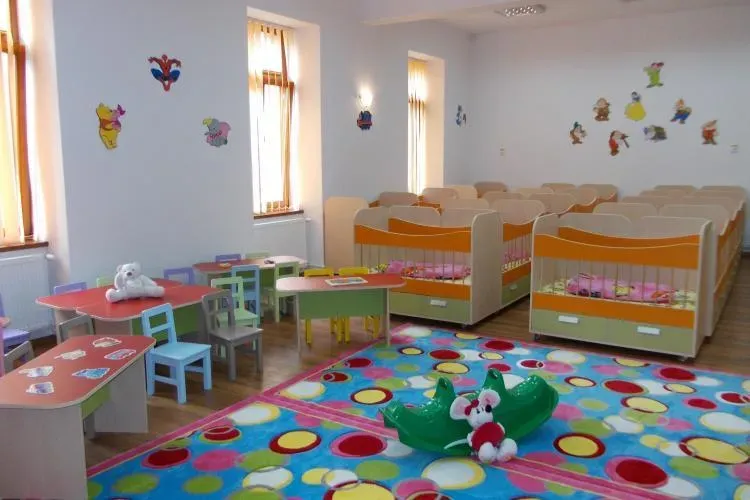 Valoarea tichetelor de creșă crește din nou. Câți bani vor primi părinții începând cu 1 octombrie