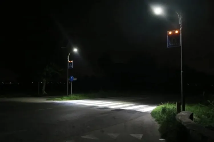 S-a semnat contractul de peste 26 de milioane de lei pentru iluminarea trecerilor de pietoni de pe drumurile județene din Cluj 