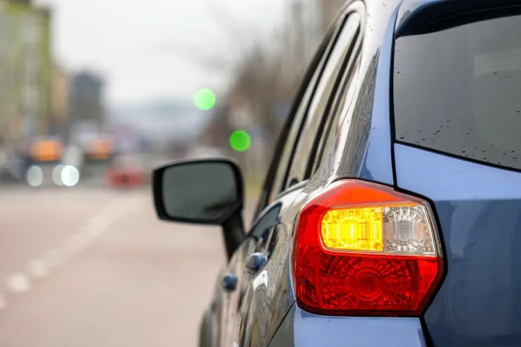  Un clujean va sta un an și 4 luni la închisoare pentru că a uitat să semnalizeze. Bărbatul a încălcat regulile de circulație de câte ori a avut ocazia