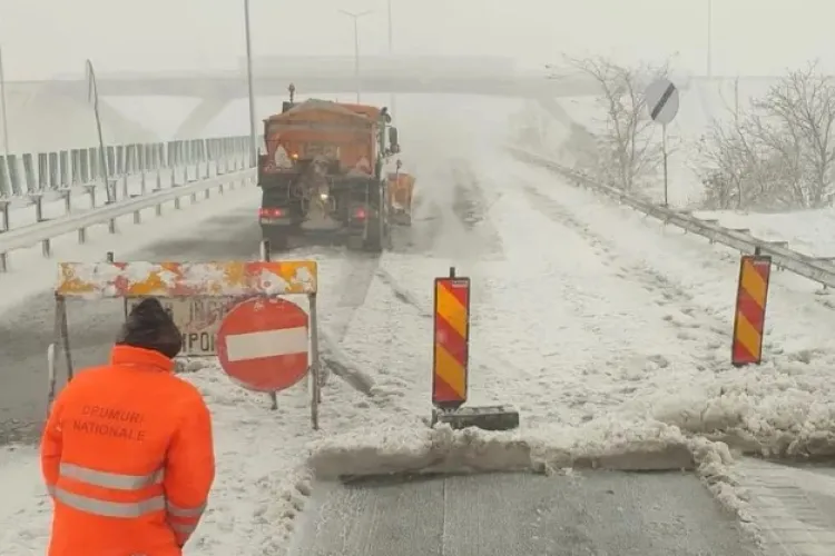 Autoritățile clujene spun că sunt pregătite pentru iarnă. Planul de intervenție pe drumurile județene din Cluj, aprobat. Ce trebuie să știe șoferii