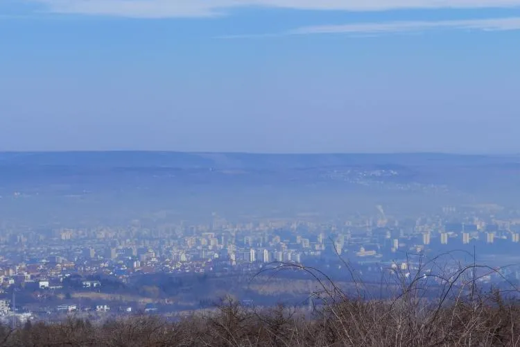 Clujenii se plâng că respiră aer toxic în fiecare dimineață! Clujul e în topul rușinii în ceea ce privește calitatea aerului: ,,Pierdem ani din viață” 