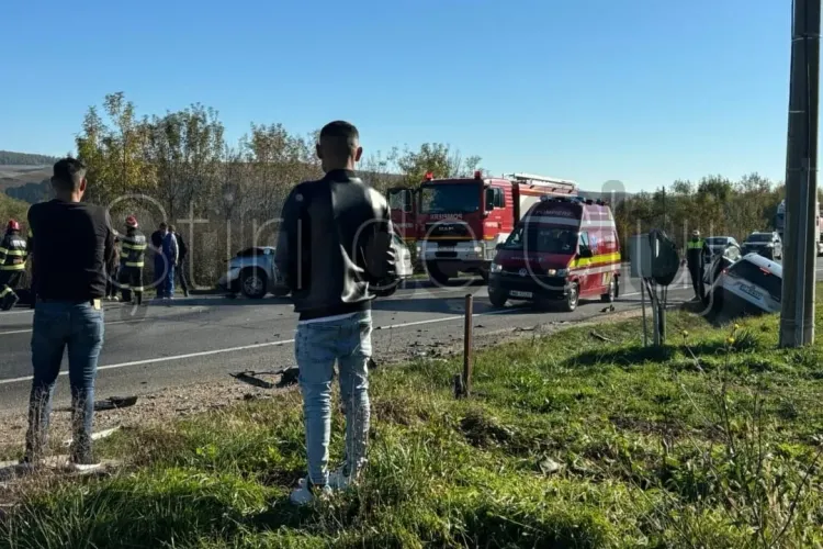 Cluj: Accident în Gilău. Două persoane au fost rănite. Traficul este blocat. UPDATE: Un rănit a fost transportat de urgență la spital FOTO