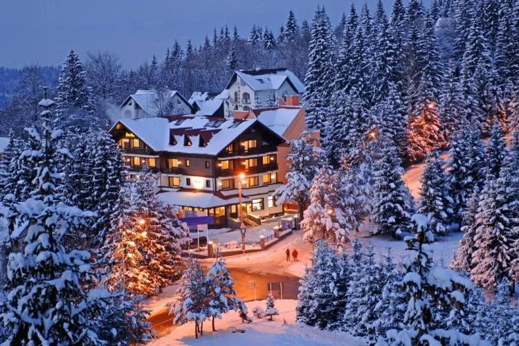 Cât vor cheltui românii pentru vacanța de 1 Decembrie? Una dintre cele mai populare destinații ,,a ajuns să coste cât o vacanță în străinătate”