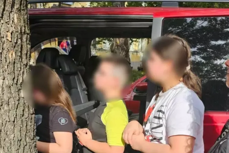 Individul care a fost reținut pentru răpirea copiilor milionarului clujean Adrian Marțian a fost eliberat! Susține că nu știa că sunt dați în urmărire