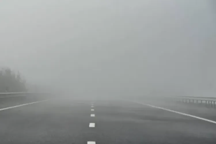 Semnalul de alarmă al unui șofer, pentru participanții la trafic care circulă pe Autostrada Transilvania: ,,Nu mai vorbesc de lumini de ceață”