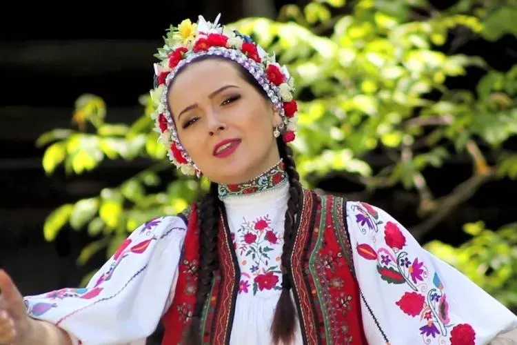 Capitol încheiat în viața Vlăduței Lupău! Fanii au rămas șocați la anunțul făcut de îndrăgita artistă: ​„Ne luăm rămas bun