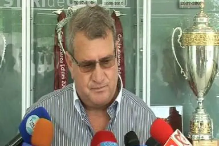 Iuliu Muresan se jura ca Lobont nu vine la CFR: "E in Cluj si am vorbit cu el" VIDEO